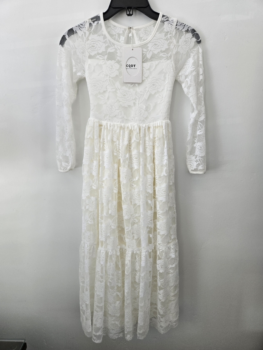 CQDY White Floral Long Sleeve Maxi Lace Dress. Size 8-9year old (medium). New